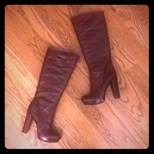 Vince Camuto Women's Laird Boots in Ruby Sz 8.5M